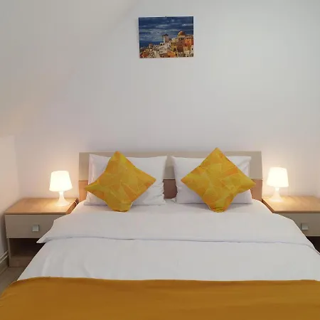 Lavender Apartment Sanpetru